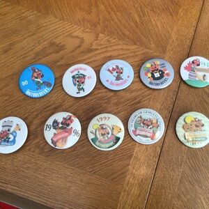 KW Oktoberfest pins